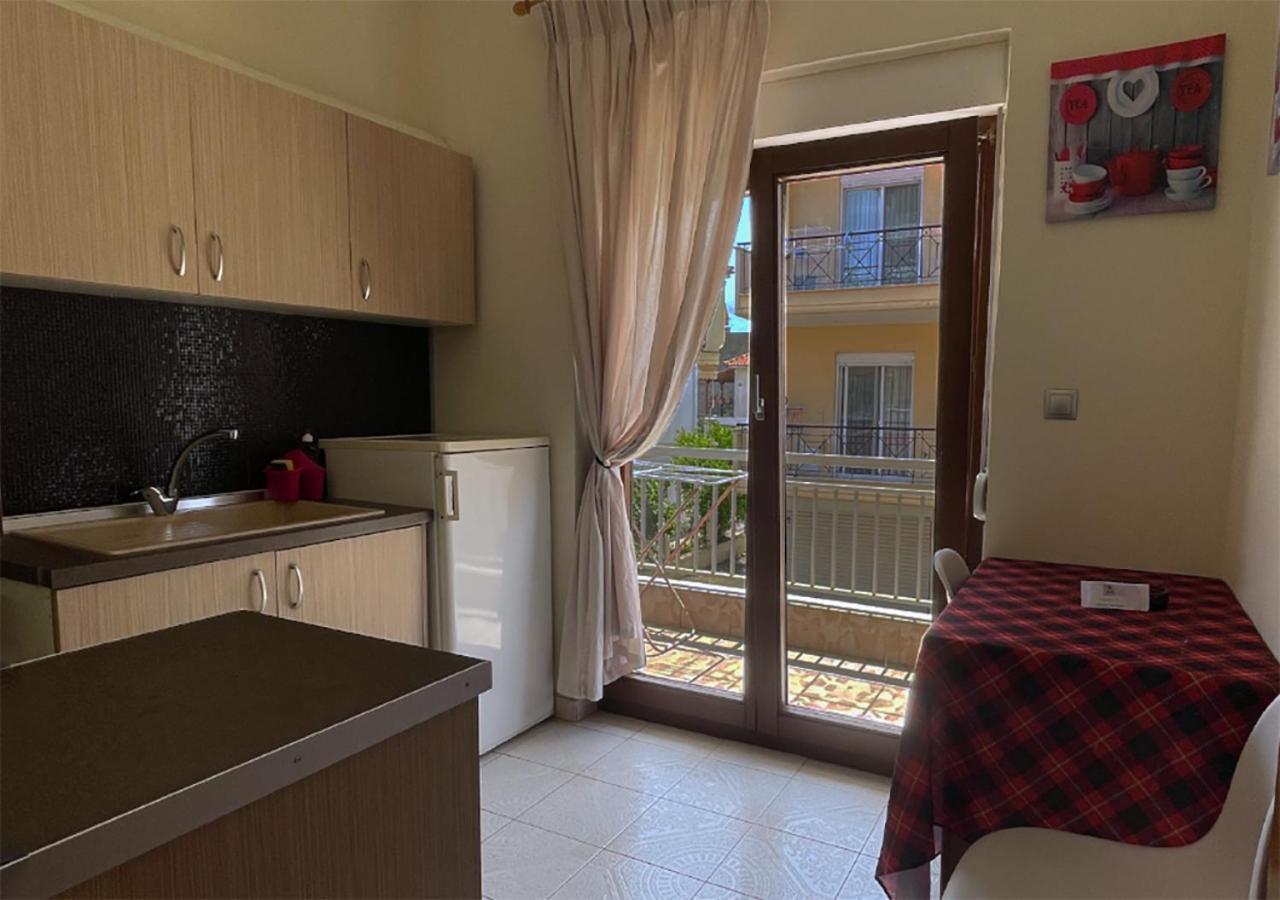 Niki Apartments Paralía Dionysíou Eksteriør bilde